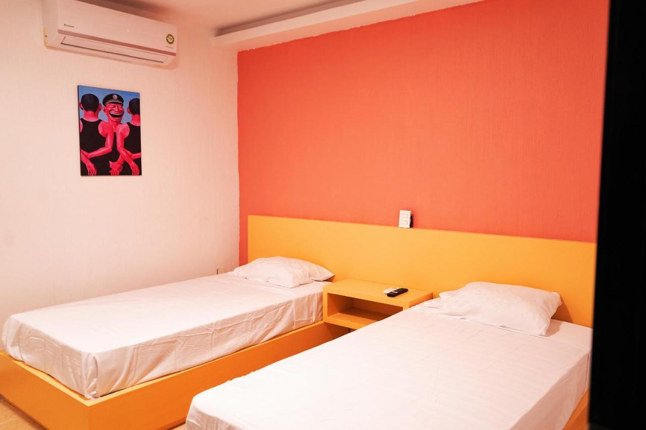 Nora Downtown Hotel Guadalajara Bagian luar foto